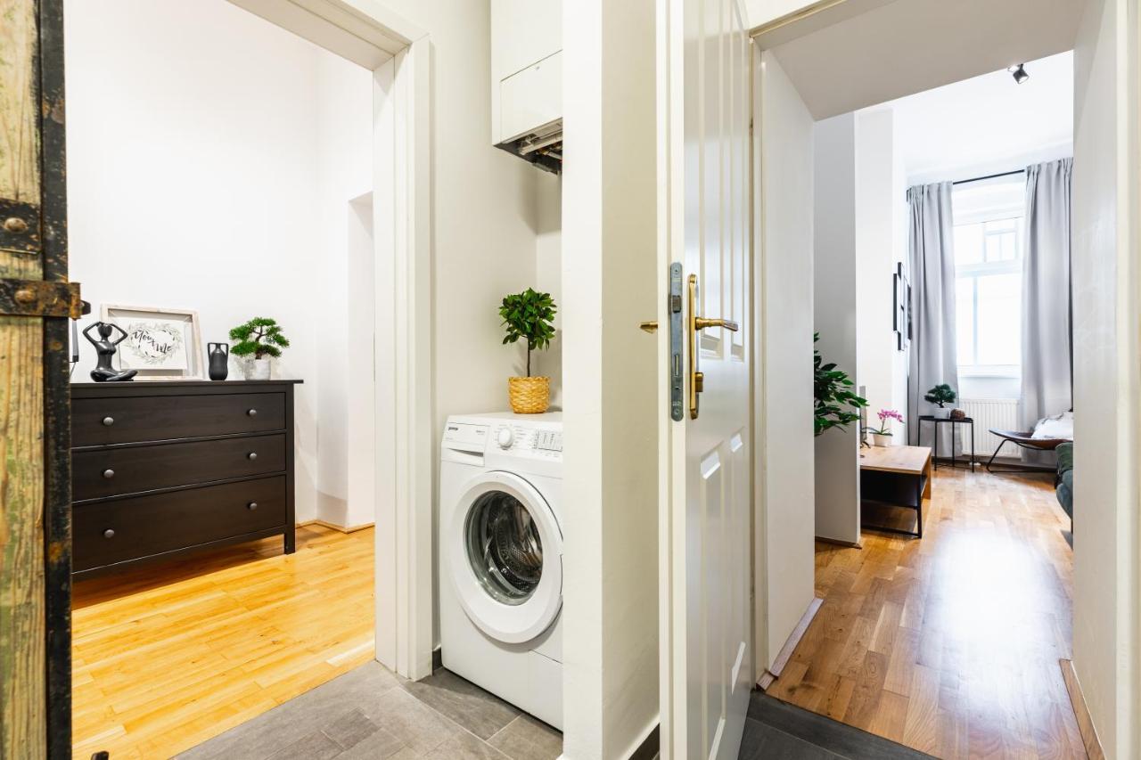 Stylish Designed Apartment In A Calm District Wien Exterior foto